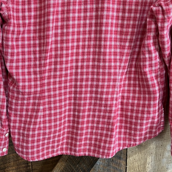 Eddie Bauer women’s soft cotton shirt size medium petite - Picture 4 of 4